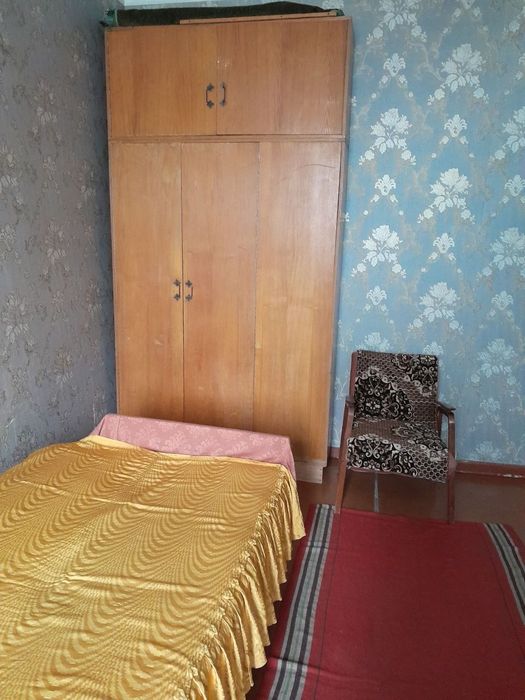 1 комнат.Аллея Гагарина Чиланзар 2 Продаётся