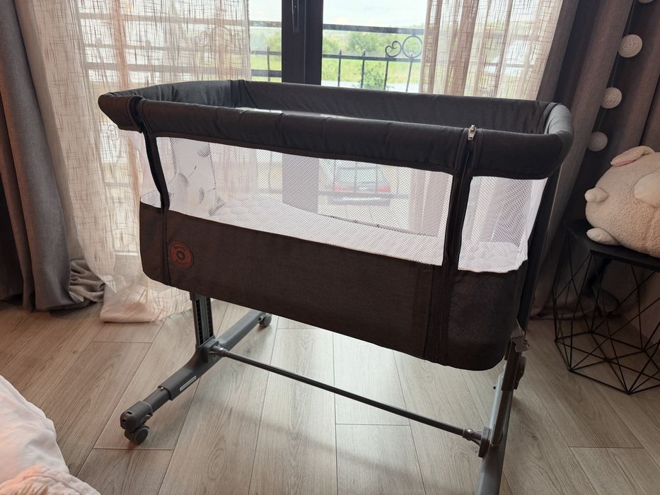 Patut lionelo co sleeper