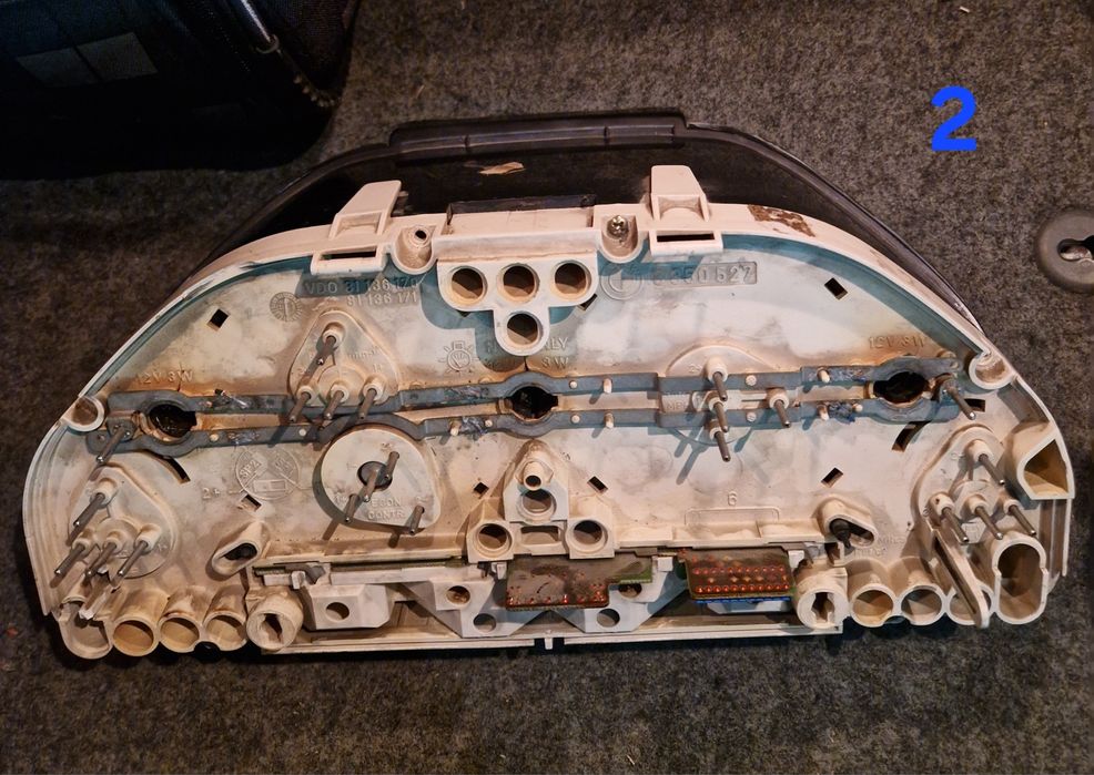 Щиток прибора на бмв е34