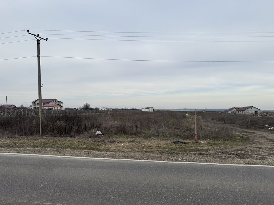 Vand teren soseaua suraii partial intravilan 3600mp