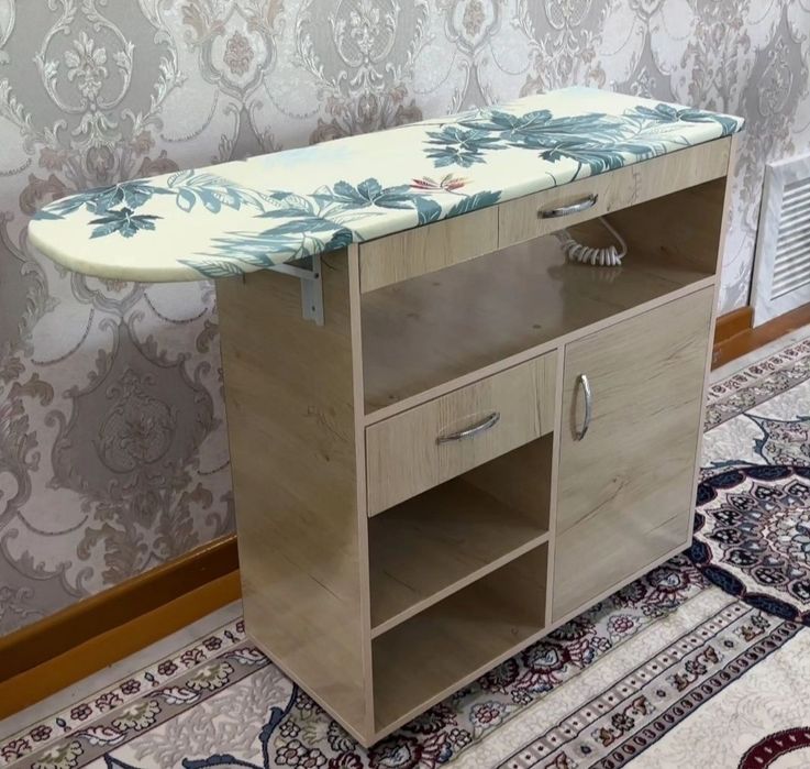 Гладильная доска, тумба ,камод и сушилка