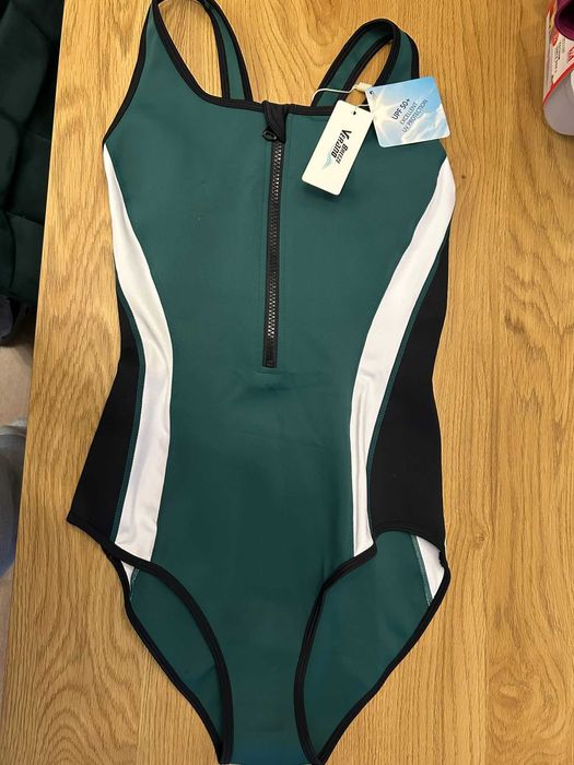 Costum baie întreg damă NOU cu etichetă – sport, fermoar, UV 50+