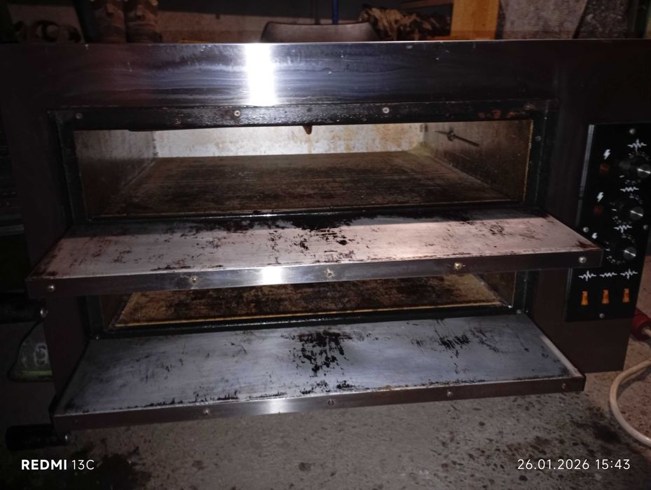 Cuptor profesional patiserie pizza