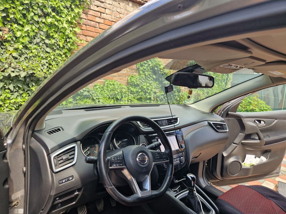 Vând Nissan Qashqai