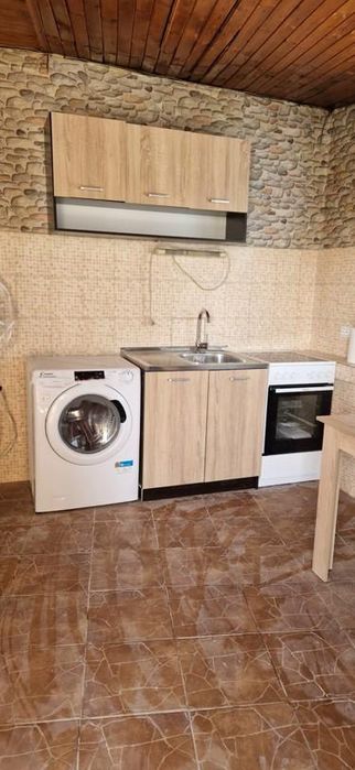 Дава се под наем Къща в София, Левски - 80 кв.м за 675 € - Снимка #1