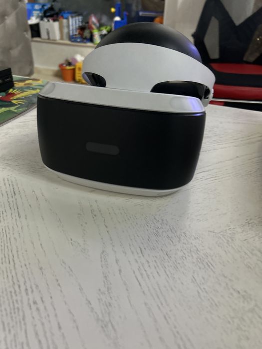 Pachet  cu vr , volan și ps4