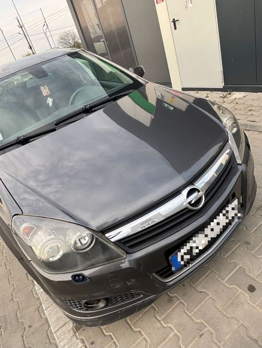 Vând Opel Astra H