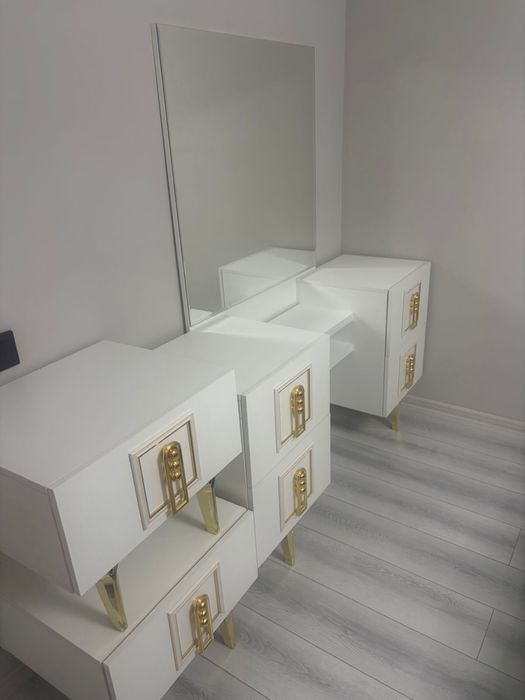 Срочно Спальная гарнитура