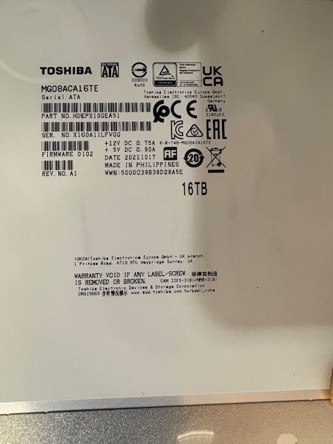HD Toshiba 16TB 512MB 7200RPM SATA 6.0Gb/s 3.5" Internal Enterprise