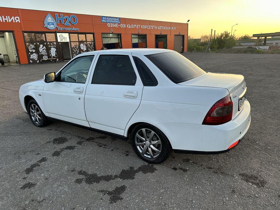 Lada Priora 2 lux