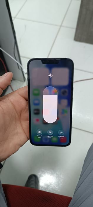 Телефон Айфон 13про