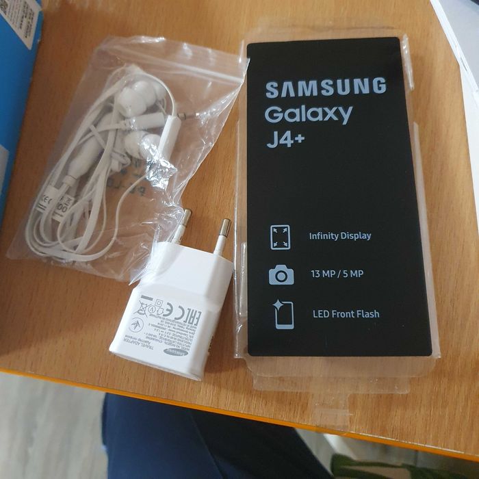 Samsung Galaxy J4 Plus