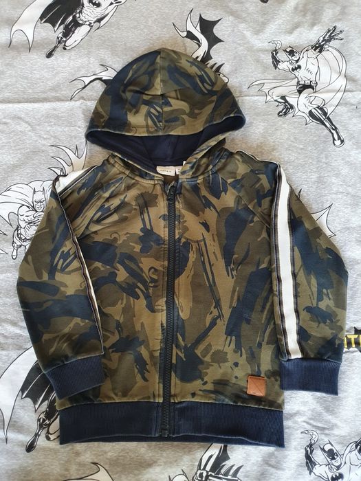 Суичър Name it, къси дънкови панталонки,тениски Next 104/110см.