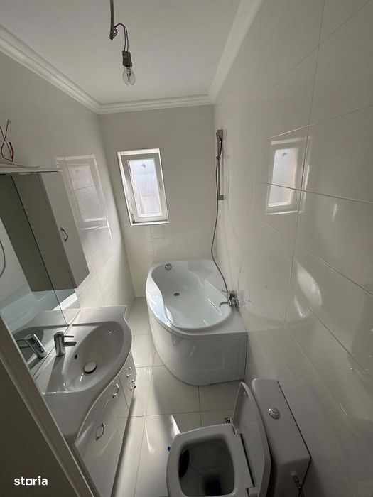 De vânzare 2 camere decomandate ,et.1 ,Ipotești(Hereditas)-Suceava