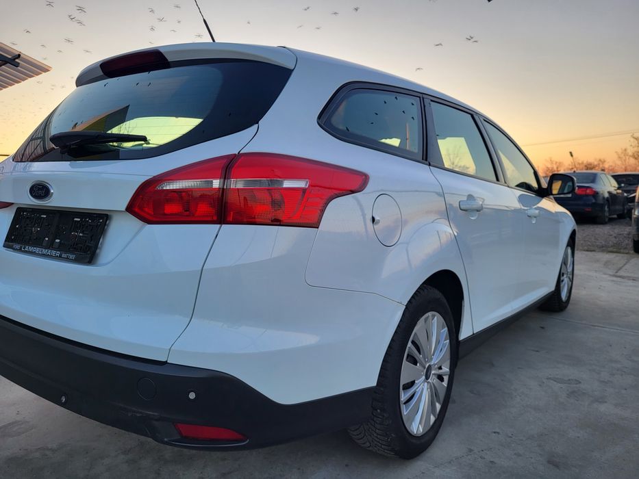 Vând Ford Focus  inmatriculat 2024