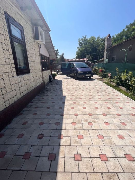 Fabricam pavaje si pavele Cod 08 Pentru casa și gradina zone auto