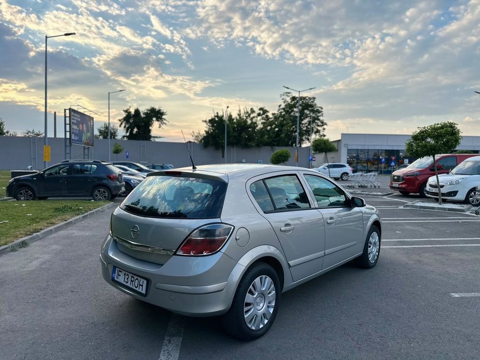 OPEL Astra 2008 — imagine 5