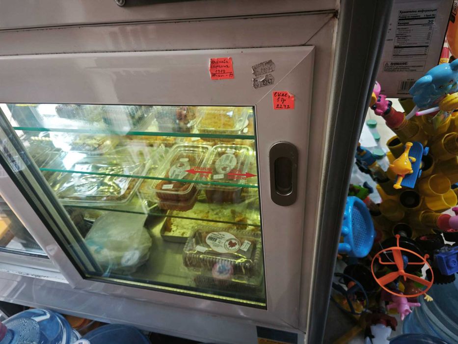 Сладкарска витрина L 1200mm