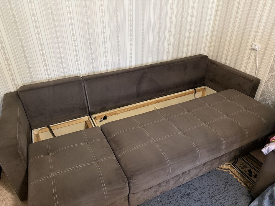 Диван и кресло для гостиной