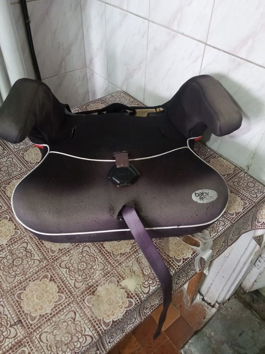 Продам детское автомобильное кресло