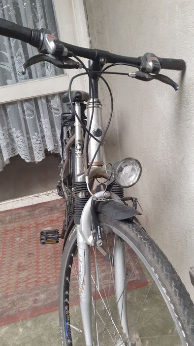 Bicicleta aluminiu