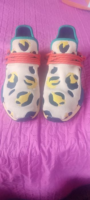 Vand adidas pharell williams hu animal print,nr 41,