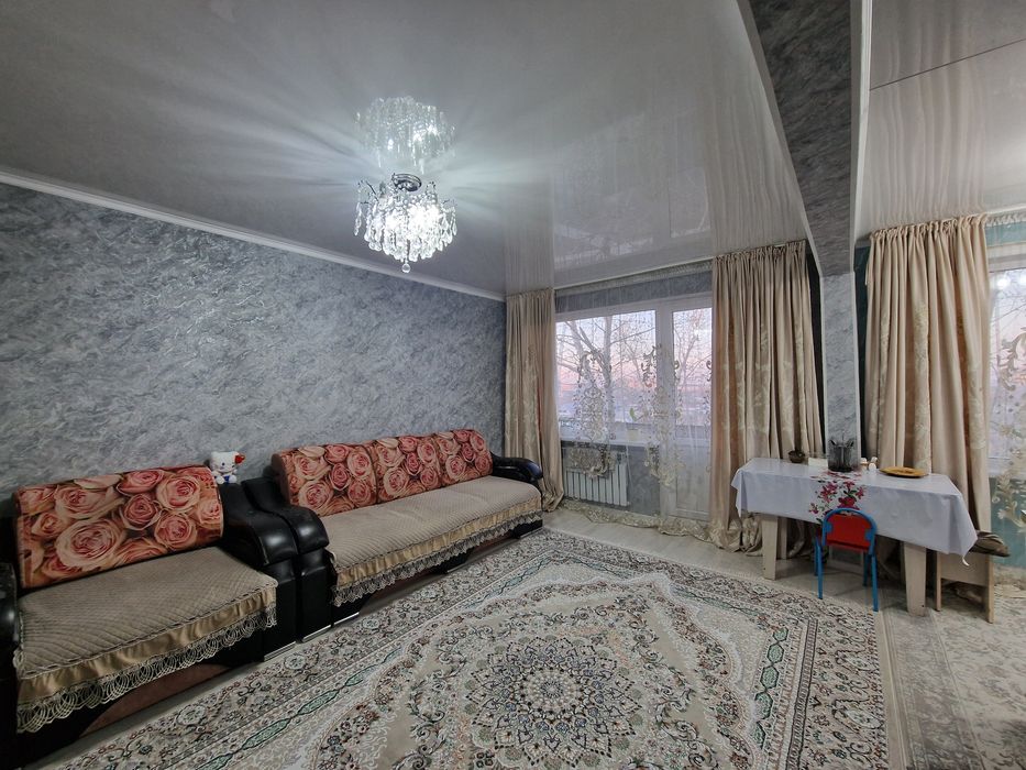 Продам диван и кресло