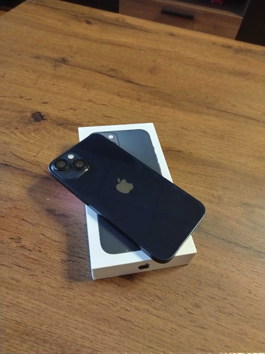 IPhone 13  128 GB iOS 26.5