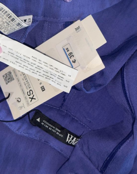 Pantaloni lejeri  zara - marimea xs , culoare mov