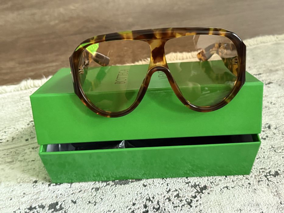 Очила bottega veneta