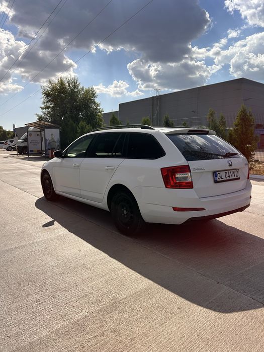 SKODA Octavia 2013 — imagine 3