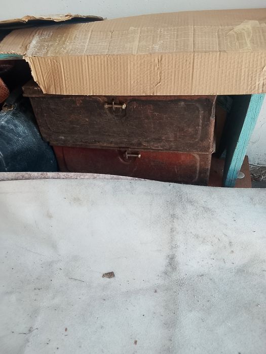 Дрова и мебель для дачи и гараж