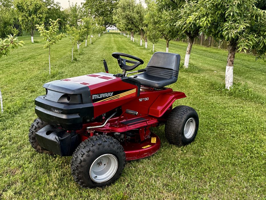 Tractoras gazon Murray 12/30- motor BriggsStratton 2017