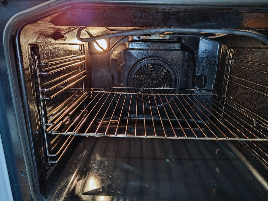 Продавам комбинирана печка Gorenje