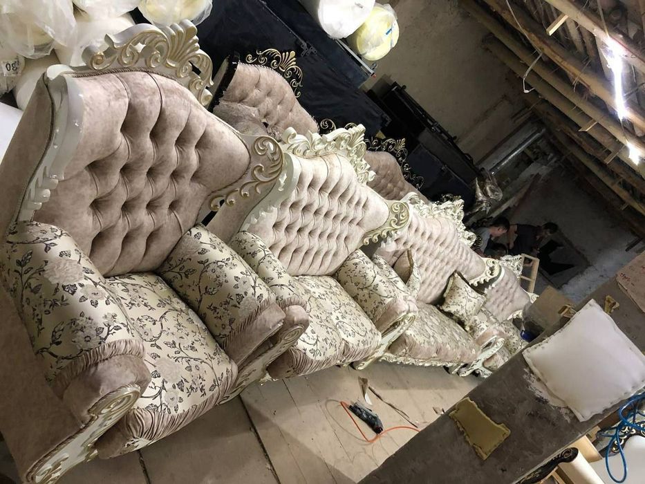 Yumshoq mebelar Mexmonxona uchun