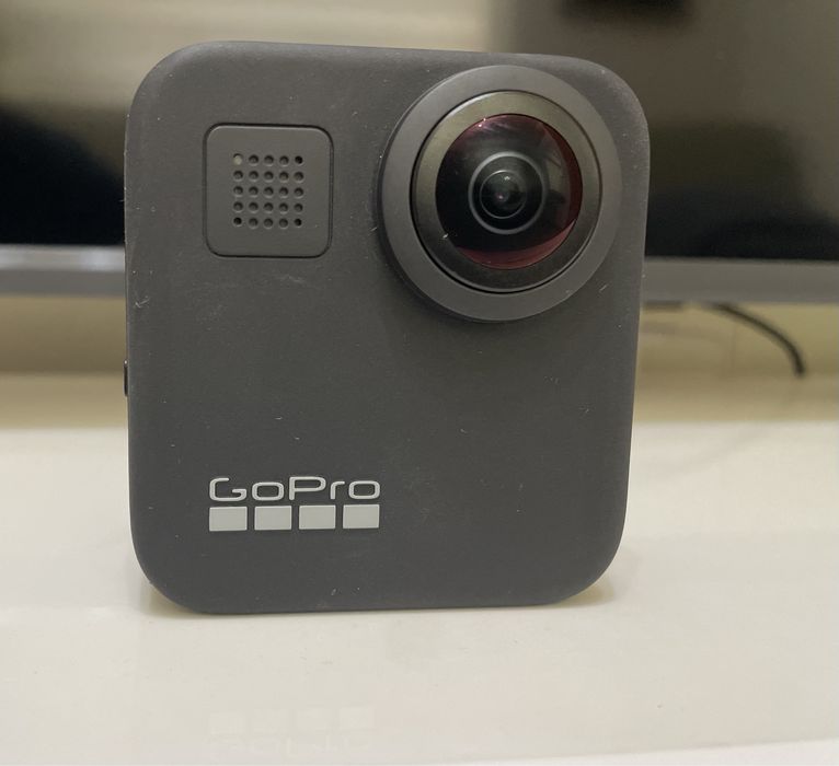 Go pro MAX 360° неразличима от нова