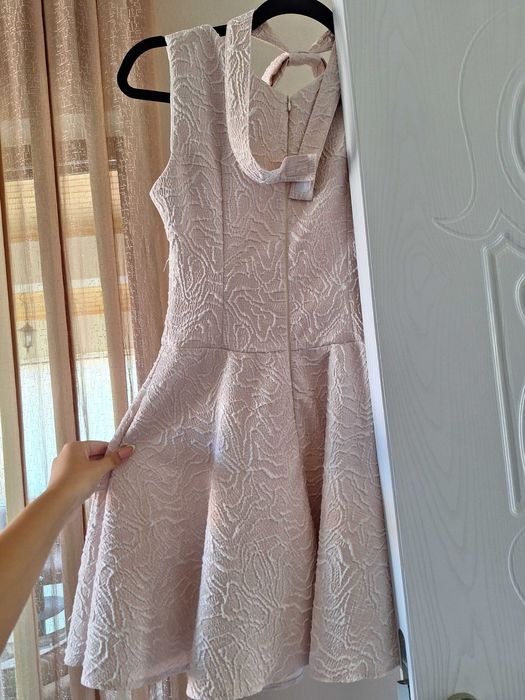 Рокля официална розова пудрена нова носено само 2 часа