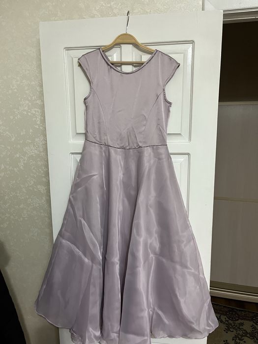 Продам платья все 3 за 15.000