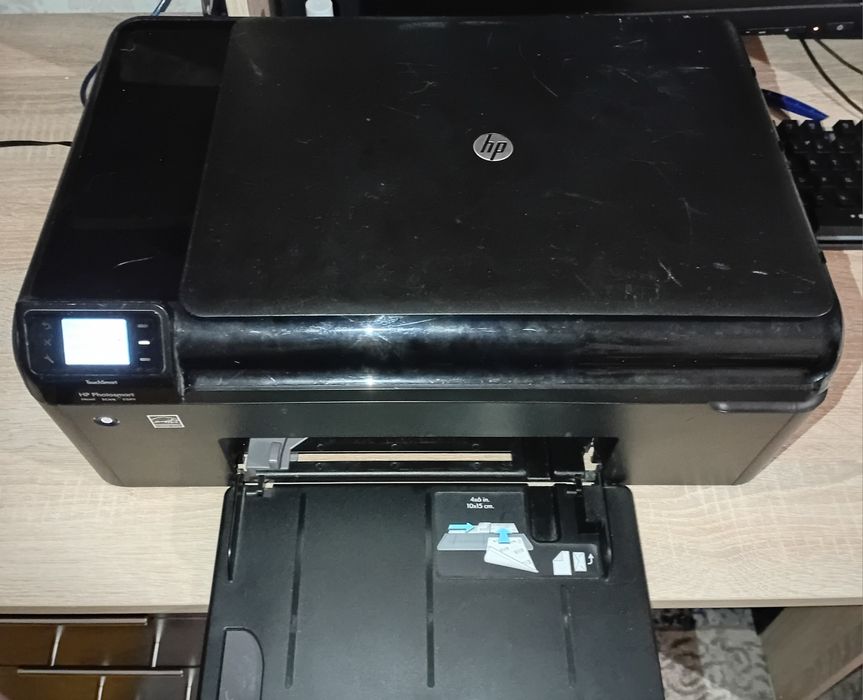 Цветной принтер HP photosmart B010b