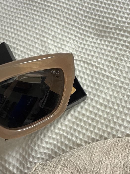 Продам оригинал Ray ban, Dior