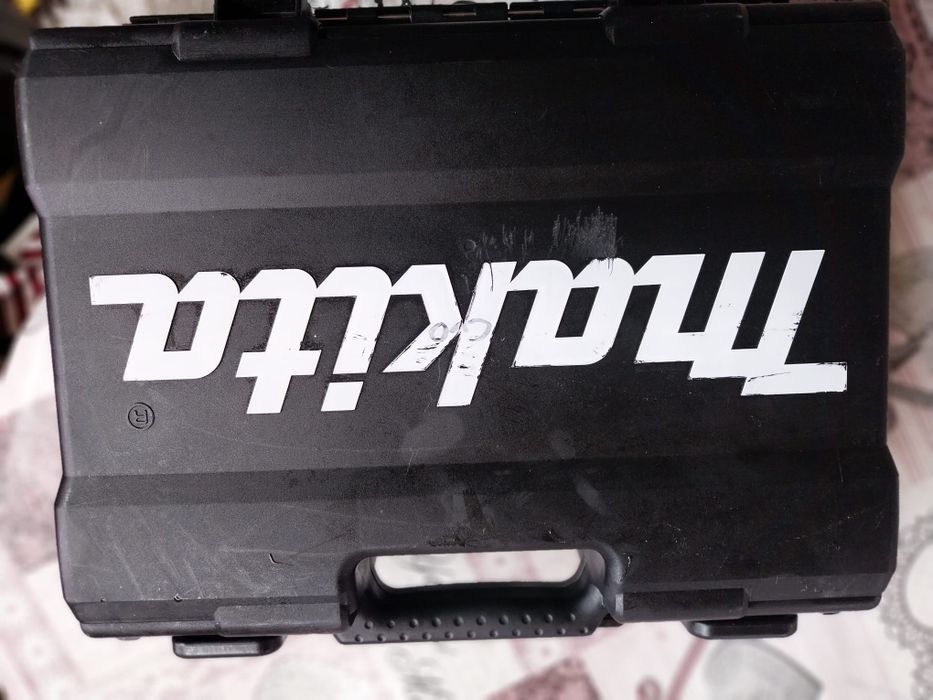 Autofiletanta  MAKITA HP 331 D noua