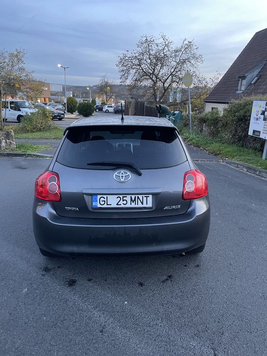 Toyota Auris 1.6 benzina