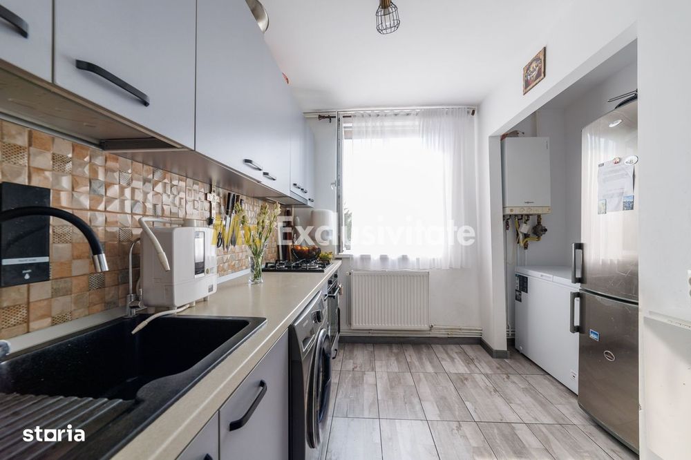 Apartament 3 camere decomandat, 2 balcoane și loc de parcare – Trivale