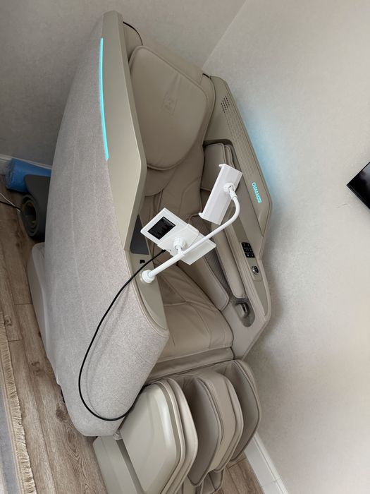 Массажное кресло Casa & More