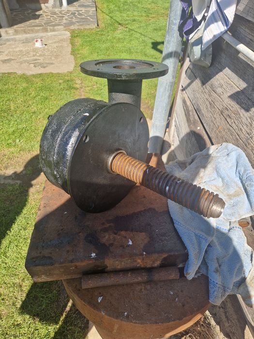 Vând Reductor 1 la 50