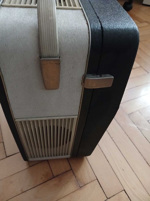 Magnetofon frumos Philips, anii 1960