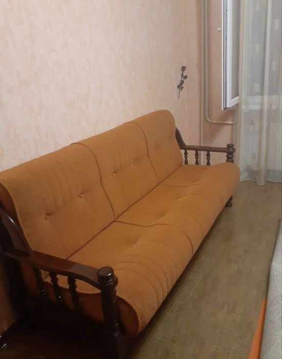 Отдам диван бесплатно