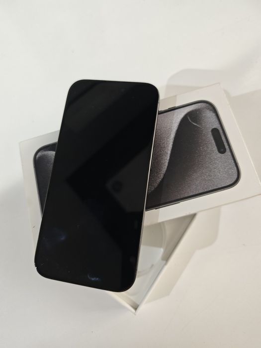 iPhone 15 Pro, Black Titanium