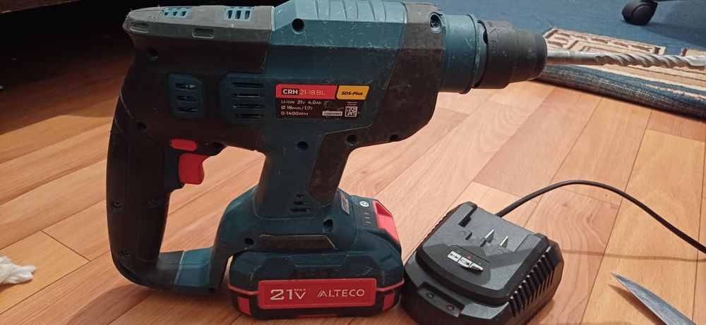 Alteco Перфоратор