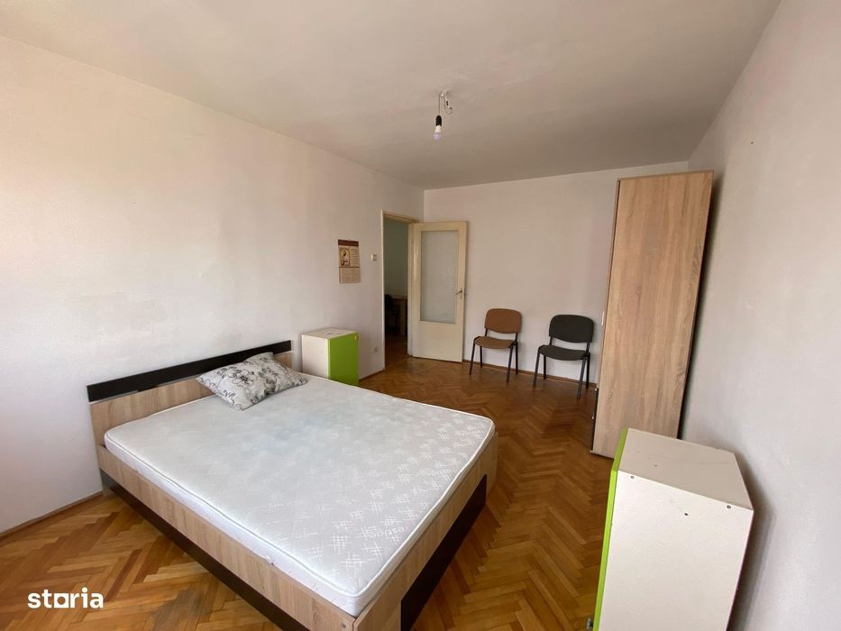 Apartament 4 camere 2 bai zona Vasile Aaron — fotografia 1
